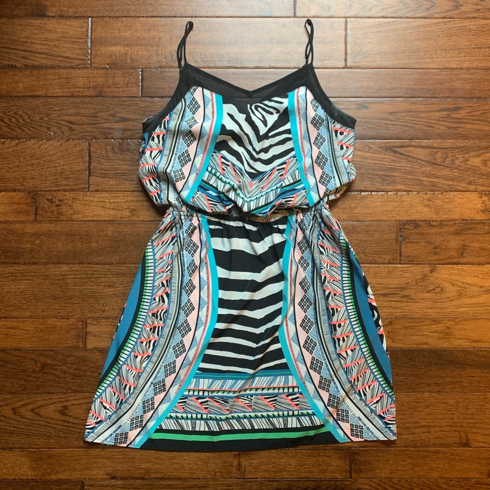 Express Black & White Geometric Dress Size Small